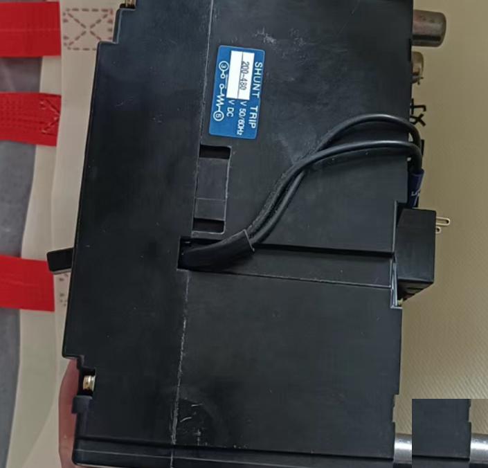 XH225NS 150A 3P SHT 1 1800