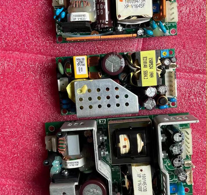 XP       ECS65US12     180