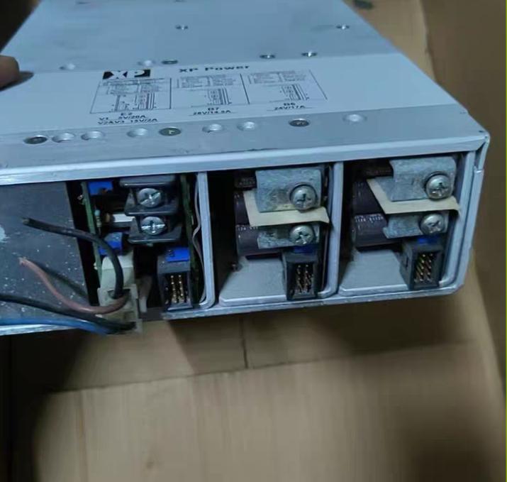 XP Power F8B6B7E2 3M             5V 20A 28V 14 5A 24V 17A