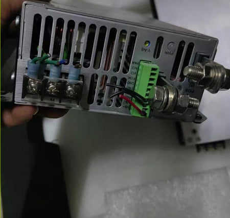 XP Power  HCP1500PS12   12V125A