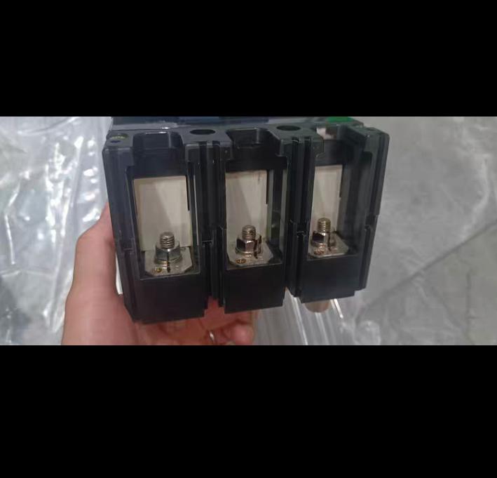 XS400CS 3P 250A PM SHT 1 3500 G11-1
