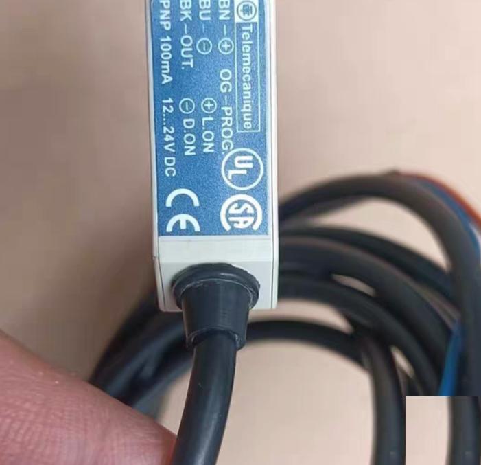 XUM-LH0854 650 G7-3
