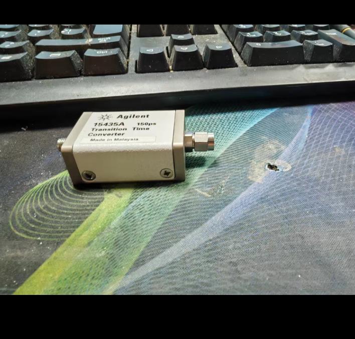 agilent 15435A 150 ps3 dB 2 1 GHz 10 Vpp 0 2 dB 3 x x mm 43 x 28 x 15 81130A 81131A 400 MHz 800 1600 ps 81130A 81132A 660 MHz 500 ps 81250 81133 4A 3 35 GHz 100 ps