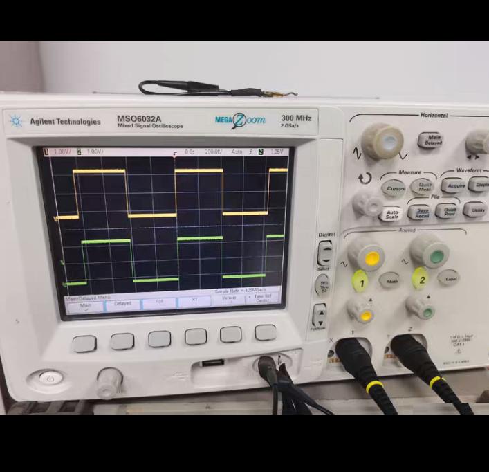 agilent MSO6032A 300mhz