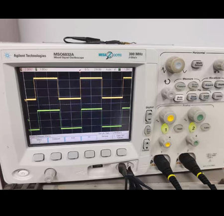 agilent MSO6032A 300mhz
