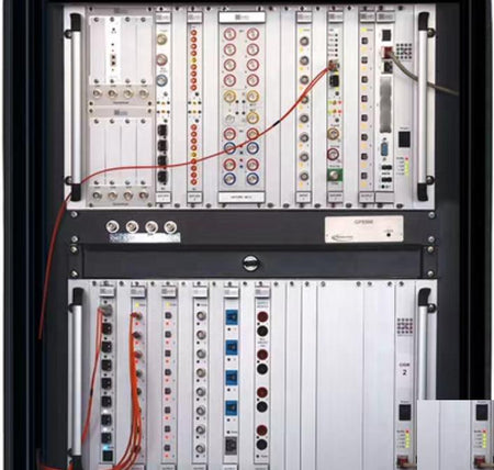 amo tronics SATURN Flat SATURN Sequence FlatSaturn CubeSaturn 19 RackSaturn SingleSatellite MultiSatellite SATURN Cube SATURN Desk SATURN Rack