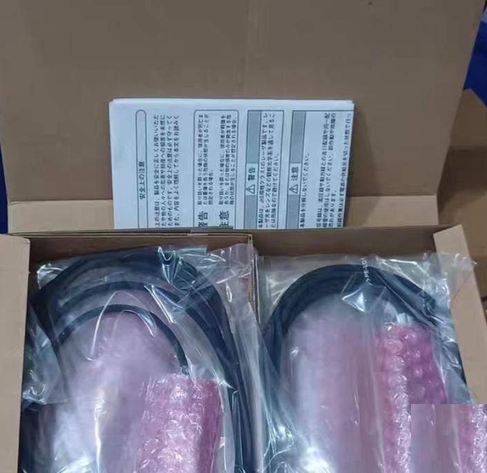 azbil PBZ-CL007V 2 2 1350 N2-2