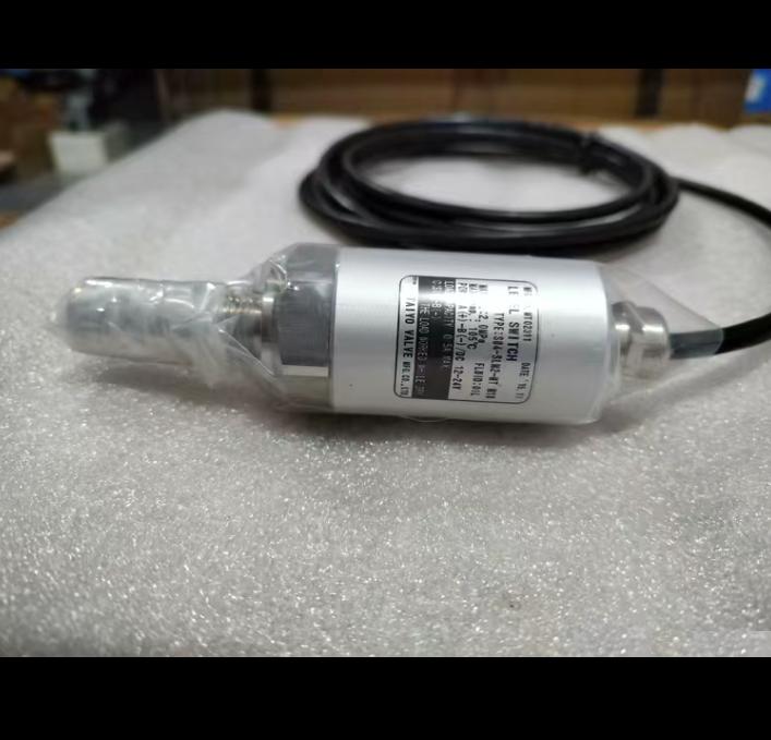 d TAIYO SU4-SLM2-MT M18 2MpA 105℃