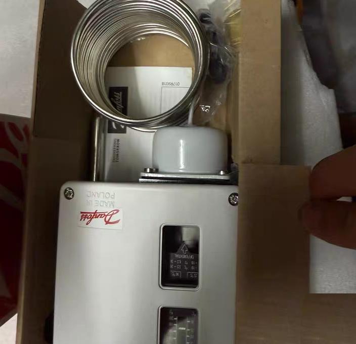 danfoss RT101 017-502266 26-90