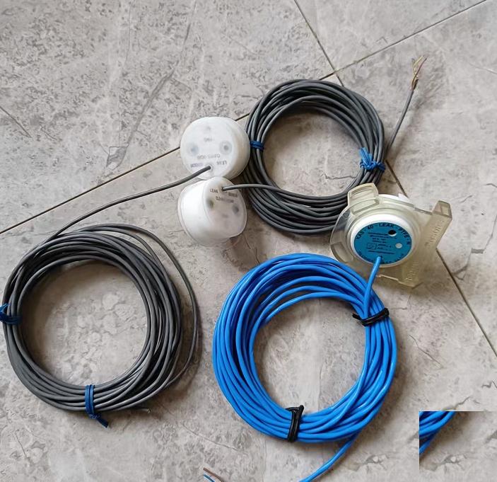 leak sensor CLS-010L-DC24V 2 RECHNER SENSORS KAS-40-LEAK-PTEE-N 1 3 300