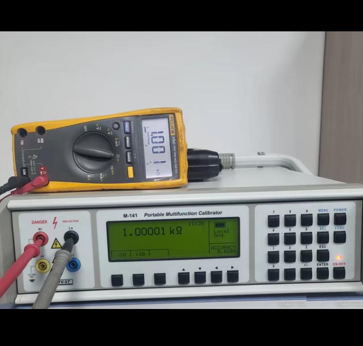 meatest M141 750 V 0 01 2 A 0 02 10 Ω 10 MΩ 2 MHz -250 C 1820 C R S B J T E K N