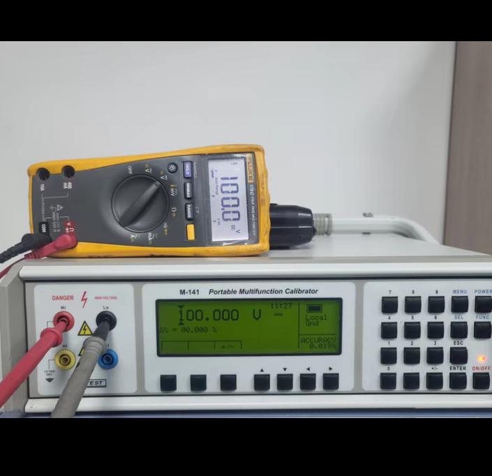 meatest M141 750 V 0 01 2 A 0 02 10 Ω 10 MΩ 2 MHz -250 C 1820 C R S B J T E K N