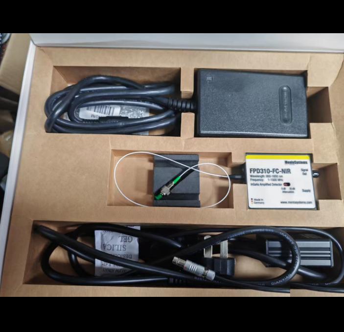 menlo systems FPD310-FC- NIR InGaAs PIN 950 - 1650 nm 1 MHz - 1 5 GHz
