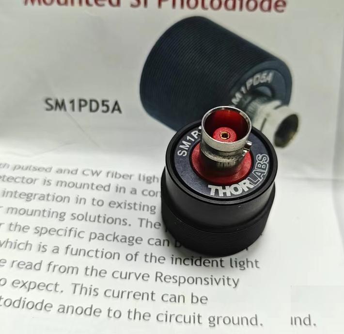 thorlabs SM1PD5A 800-1800