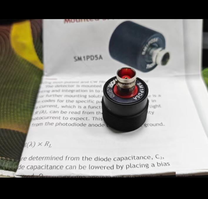 thorlabs SM1PD5A 800-1800