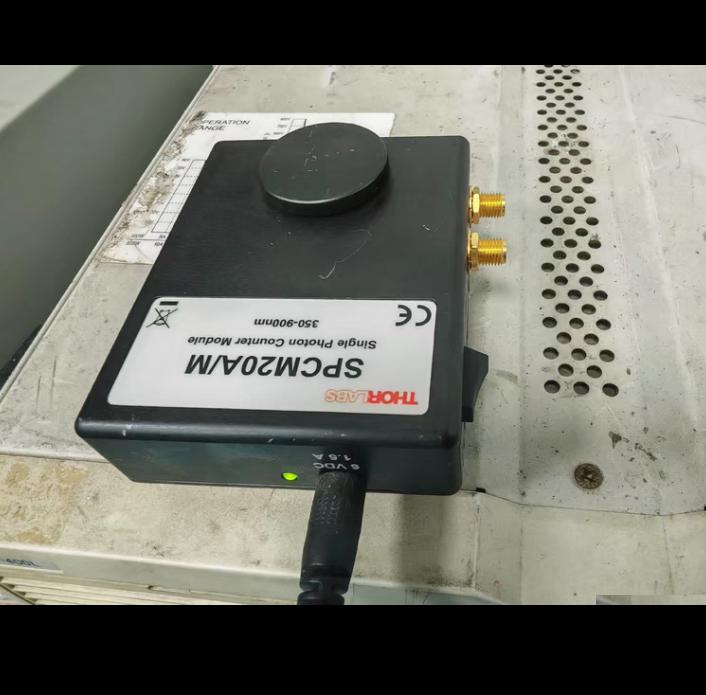 thorlabs SPCM20A M 350 - 900 nm Ø20 µm M4