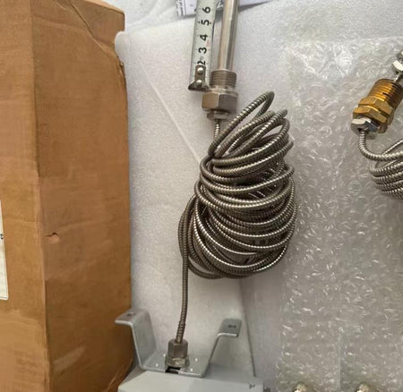trafag 471 2331 471 2331 IP65 250V AC 30V DC 20-150℃ 65mm 100mm 110mm 135mm