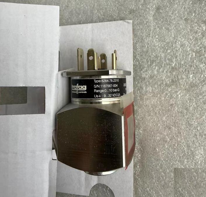 trafag 8264 78 2310 0-10bar 0-32VDC