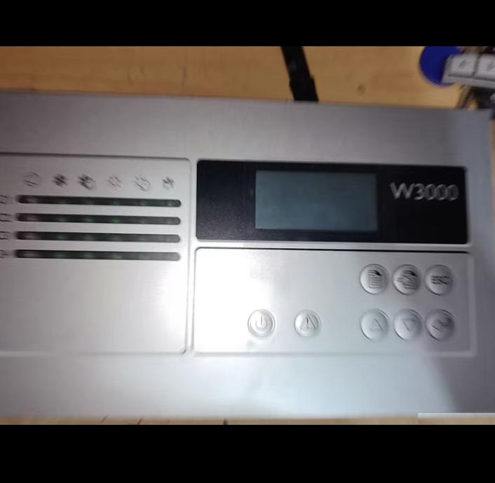 w3000